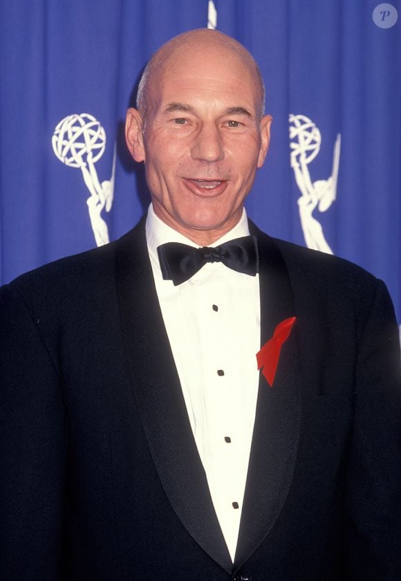 Astro de 'X-Men' e 'Star Trek', Patrick Stewart morreu em 28 de outubro de 2026, aos 86 anos. A informação foi confirmada por sua porta-voz no dia seguinte