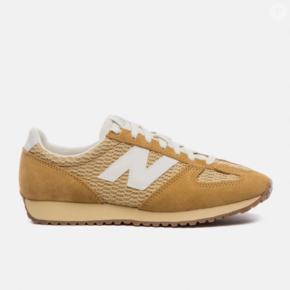 O clássico 'biscoito da vaquinha' da Piraquê vira referência inesperada no novo lançamento da New Balance