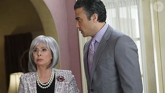 Ao longo de sua carreira, Rita Moreno também participou de filmes como "Velozes e Furiosos 10" e das séries de televisão "Um Dia de Cada Vez" e "Jane the Virgin".