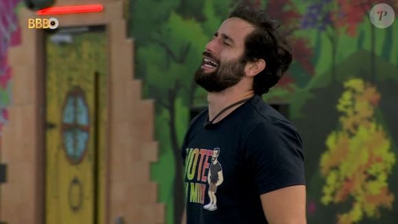 Vivemos em uma cultura que valoriza e até recompensa a capacidade de ajustar o próprio comportamento para agradar aos outros.