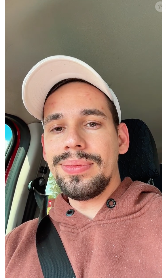 "Por conta da pneumonia, provavelmente ela teve esforço respiratório e baixa saturação, e por esses motivos foi intubada", disse Lucas, marido de Isabel Veloso