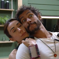 Lembra deles? Casal polêmico de ‘A Fazenda 17’, Michelle Barros e Shia Phoenix anunciam gravidez