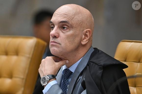 Patek Philippe de Alexandre de Moraes virou assunto nas redes sociais pelo preço. Modelo de ouro branco pode ser avaliado entre R$ 350 mil e R$ 500 mil