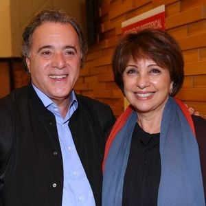 'Romance maduro tem mais a ver com escolha consciente, parceria, presença e construção diária', aponta especialista - foto ilustrativa de Tony Ramos e Lidiane Barbosa que completaram 55 anos de casados em 2024