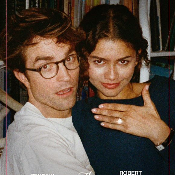 Detalhe em foto promocional de O Drama, com Zendaya e Robert Pattinson, viraliza após público notar mudança de gesto no filme