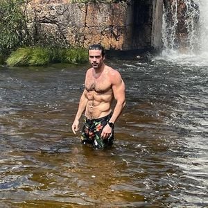 Qual é a altura de Sergio Marone? Ator também tem 1,90 m