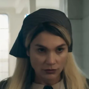 Sandra (Flavia Alessandra) - Irmã de Celso (Rainer Cadete). Ela não se conforma pelo fato de Candinho (Sergio Guizé) estar com toda a fortuna da tia e planeja armar contra o primo e contra o filho dele assim que sair da cadeia.