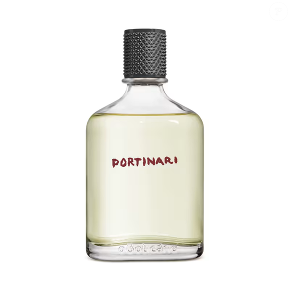 Portinari (O Boticário) - 100ml | R$ 154,90 - para quem prefere fragrâncias mais marcantes, este perfume surge como uma opção sofisticada e revigorante. Da família Chypre Ambarado Couro, ele combina notas cítricas como Bergamota e Tangerina com um corpo rico em especiarias e ervas
