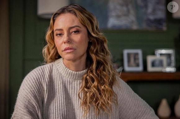 Na novela 'Vale Tudo', Heleninha (Paolla Oliveira) se torna vítima de armação de Marina (Fernanda Botelho) capítulo de 15 de setembro de 2025, segunda-feira