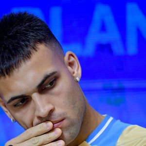 Lautaro Martínez, outro craque da Seleção Argentina, também estará de fora em decorrência de uma lesão