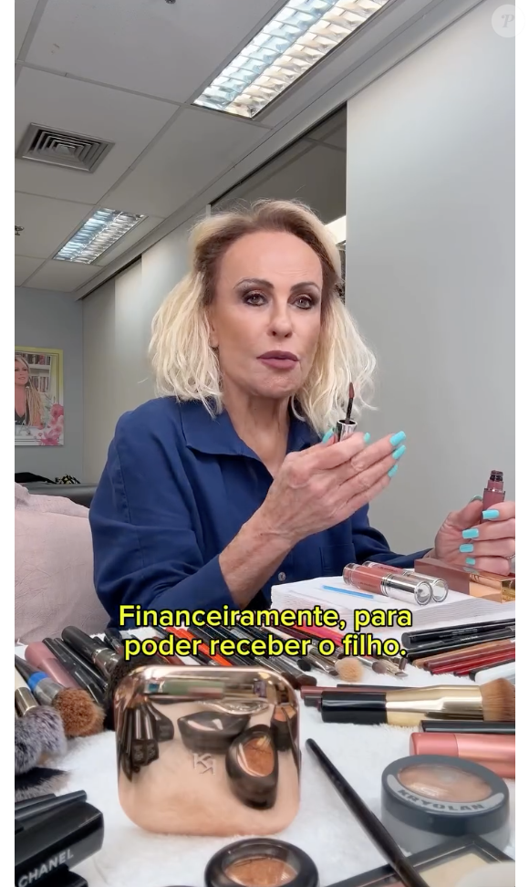 Ana Maria Braga gravou um vídeo no último domingo (10), Dia das Mães, e emocionou os seguidores ao falar sobre a mãe