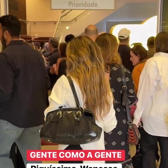 Wanessa Camargo circulou uma bolsa com marcas de mofo, segundo a página Desocupado dos Famosos