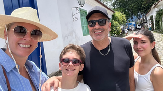 'Pai é quem cuida': Ana Hickmann homenageia Edu Guedes pelo Dia dos Pais após condenação de Alexandre Correa