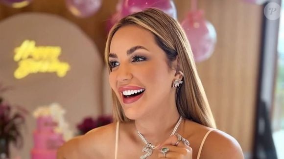 Presa, Deolane Bezerra nega os crimes contra ela
