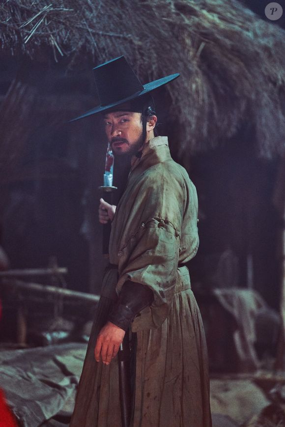 Jo Woo-jin disse que conversará com a filha no próximo ano, mas suspeita que ela já possa saber de sua profissão