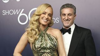 Angélica e Luciano Huck levam nora para assistir final de Roland Garros e web detona passeio de luxo após crítica ao Bolsa Família: 'Pessoa safada'