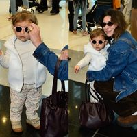 Filha de Fernanda Paes Leme, Pilar esbanja estilo e rouba cena na pré-estreia vip do musical infantil 'Masha e o Urso'. Fotos do look!