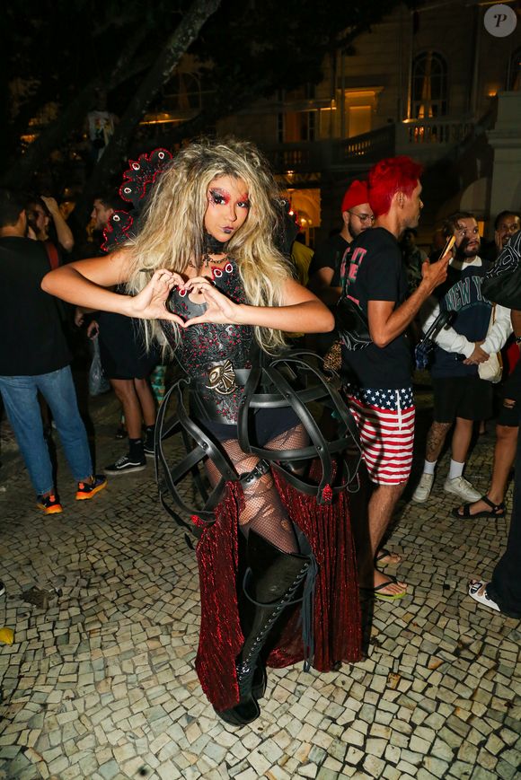 Wenny sonha em cantar com Lady Gaga em Copacabana