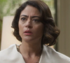 Nos próximos capítulos de 'Garota do Momento', Clarice (Carol Castro) passará mal após parar com o uso de remédios recomendados pelo médico, e deixará Juliano (Fabio Assunção) extremamente preocupado.