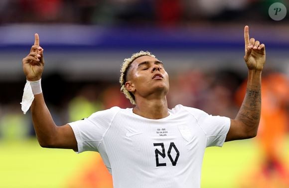 Quem é Antonio Nusa? Aos 21 anos, o atacante do RB Leipzig virou destaque da Noruega na Copa do Mundo 2026 após abrir o placar contra a Costa do Marfim