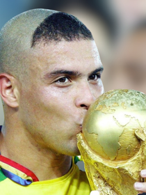 Lançado em 2002, este perfume do Boticário, que viu o Brasil ser pentacampeão na Copa do Mundo, pode trazer sorte em 2026