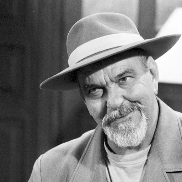Lima Duarte foi Major Bentes da novela 'Fera Ferida', de 1993