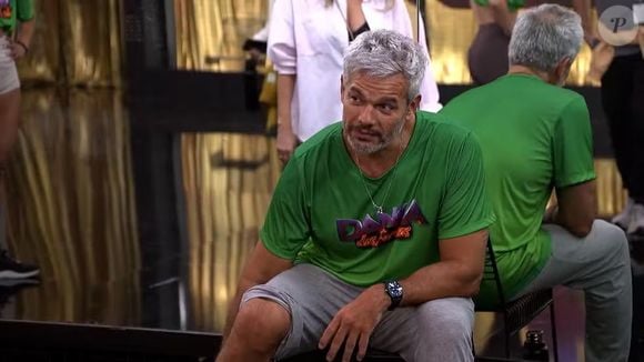 Otaviano Costa sofreu uma lesão na panturrilha