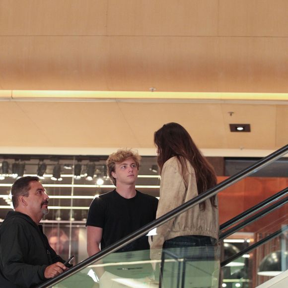 Com o novo namoro, Benício Huck se tornou genro da consultora de estilo e influenciadora Juliana Lenz