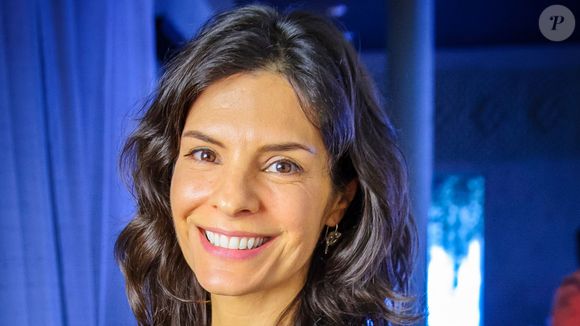Helena Ranaldi e adepta a dois hábitos extremamente básicos que fazem parte da rotina da atriz: beber muita água e usar protetor solar diariamente.