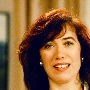 Novela 'História de Amor': Sheila (Lilia Cabral) provoca aborto de Paula (Carolina Ferraz)