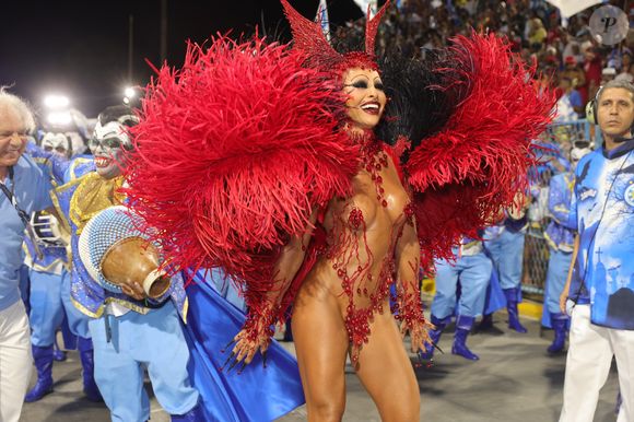 Carnaval 2025: Sabrina Sato revelou que as próteses nos dentes foram colocadas pelo próprio cunhado, que é dentista