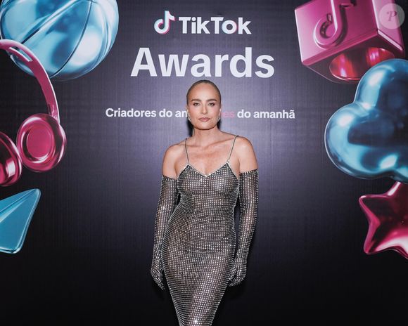 Angélica se pronunciou sobre a polêmica com a nora, Duda Guerra, que tomou conta das redes sociais nesta quarta-feira (07)