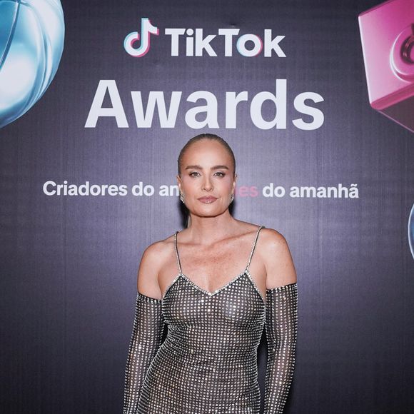 Angélica se pronunciou sobre a polêmica com a nora, Duda Guerra, que tomou conta das redes sociais nesta quarta-feira (07)