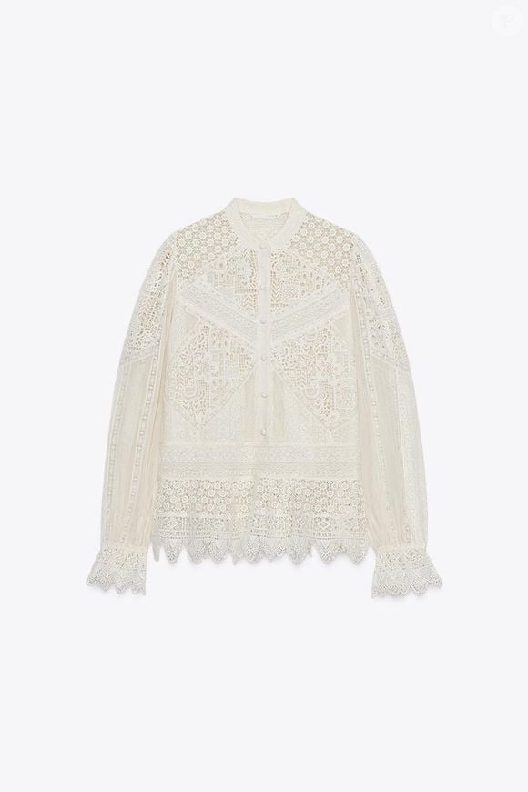 Bordados delicados, babados e branco marfim: a peça da ZW Collection de R$ 629,00 virou aposta elegante para transformar até o look mais básico