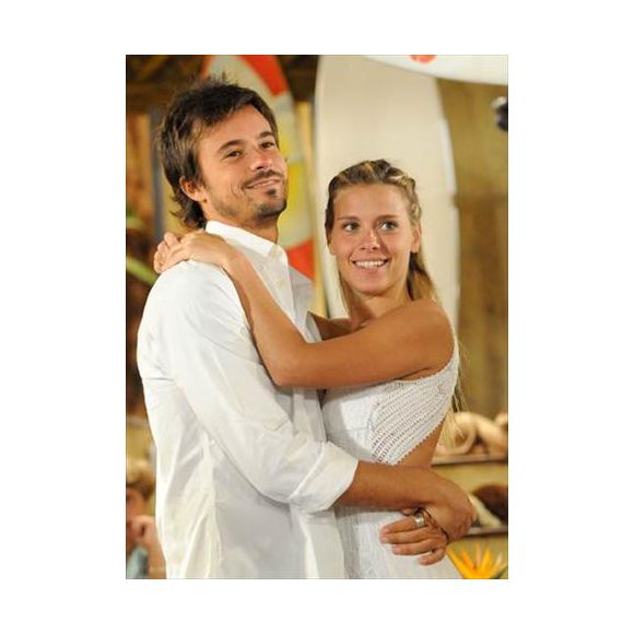 Carolina Dieckmmann e Paulinho Vilhena faziam par romântico na novela ‘Três Irmãs’