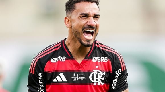 Autor do gol do título do Flamengo na Libertadores-2025, Danilo vive affair com modelo de Minas Gerais. Saiba quem é e veja fotos