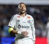 Neymar se machucou em jogo do Santos no dia 16 de abril de 2025 e, sem clima para festa, queria que Bruna Biancardi cancelasse o almoço de Páscoa, antecipado para a sexta-feira santa