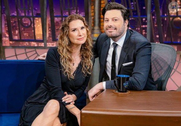 Lavínia Vlasak participou do 'The Noite com Danilo Gentili', onde falou sobre sua carreira e família