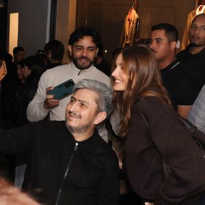 A nova loja da Mondepars, marca de Sasha Meneghel, foi inaugurada em São Paulo com a presença da estilista, do marido João Lucas e do pai, Luciano Szafir