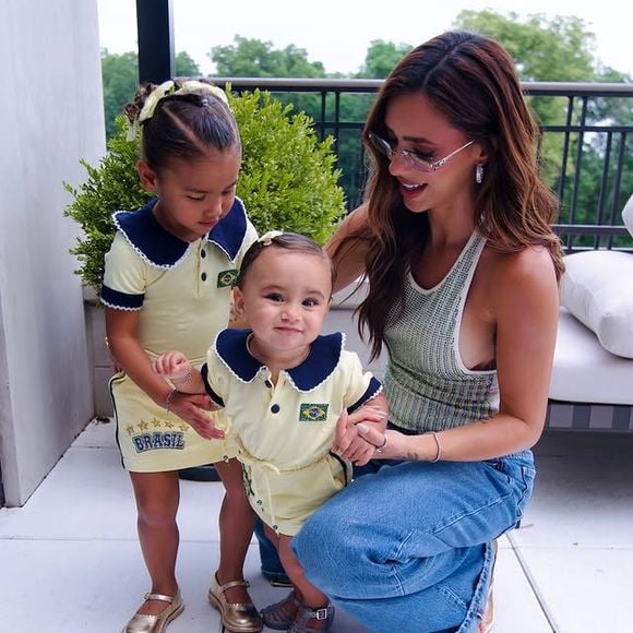Esposa de Neymar, Bruna Biancardi compartilha novo cardápio de Mavie após período de férias com muitas guloseimas