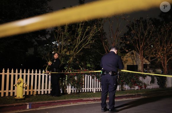 De acordo com comunicado enviado pelo Corpo de Bombeiros de Los Angeles (LAFD), a equipe foi acionada por volta das 15h30 para atender a uma ocorrência médica em uma casa na cidade.