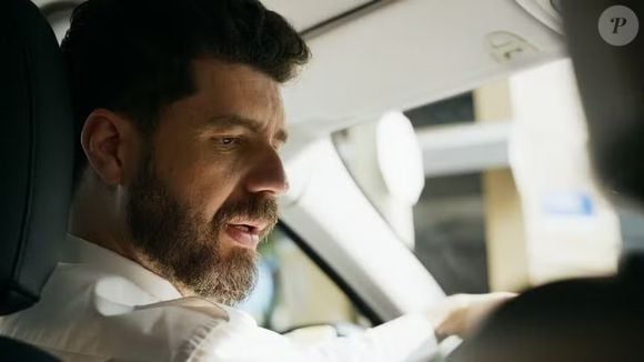 Depois de ajudar Pilar a perseguir Adriana e participar de suas armações, o motorista da vilã terá um desfecho trágico em Quem Ama Cuida. A morte abre caminho para uma nova fase da novela