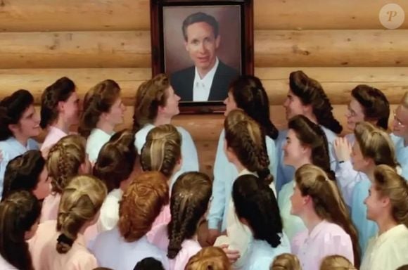 A produção Sejam Dóceis, Rezem e Obedeçam, da Netflix, investiga a Igreja Fundamentalista de Jesus Cristo dos Santos dos Últimos Dias e a atuação de Warren Jeffs