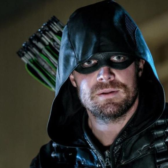 O lado fã de Neymar viralizou: o jogador mandou uma DM para Stephen Amell, conhecido por interpretar Oliver Queen em 'Arrow', e esperou anos por retorno