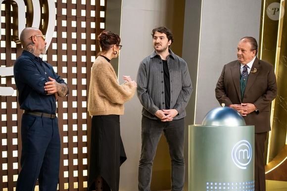 O chef argentino Facundo Kelemen participou do segundo episódio do MasterChef Profissionais 2026 e apresentou um prato autoral para os competidores reproduzirem