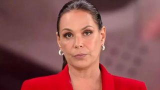 'Tentou me atacar': Carolina Ferraz, Paula em 'História de Amor', cita que foi perseguida por stalker e expõe forte trauma