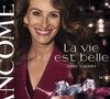 De acordo com a Lancôme, o La Vie Est Belle Very Cherry foi pensado para acompanhar diferentes ocasiões, tanto durante o dia quanto à noite. A marca também aponta a fragrância como uma opção para encontros românticos, jantares elegantes e eventos noturnos