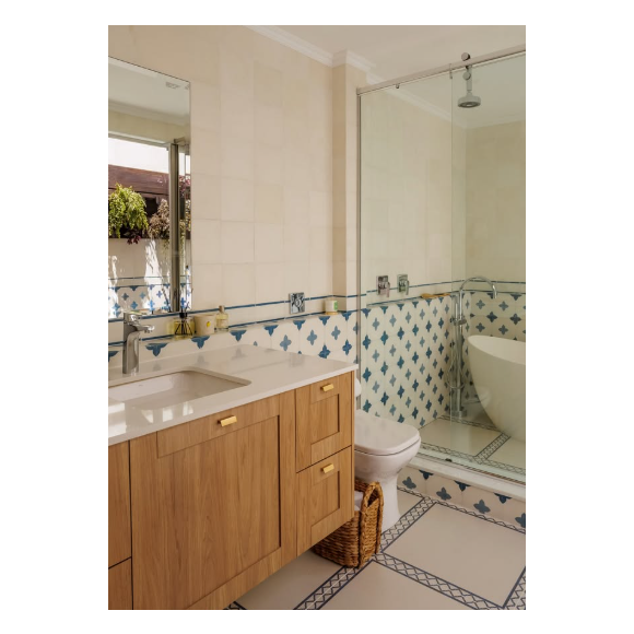 Banheiro reformado na casa de Alice Wegmann