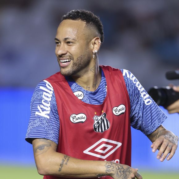 Neymar está envolvido em uma nova polêmica após rumores de uma nova traição a Bruna Biancardi