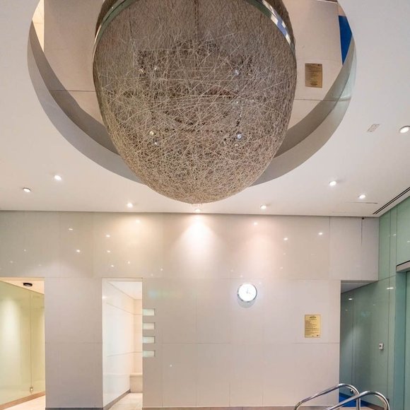 Massagens, tratamentos faciais e áreas de descanso fazem parte da experiência oferecida pelo DXB, aeroporto de luxo ligado ao universo internacional de Virginia Fonseca
